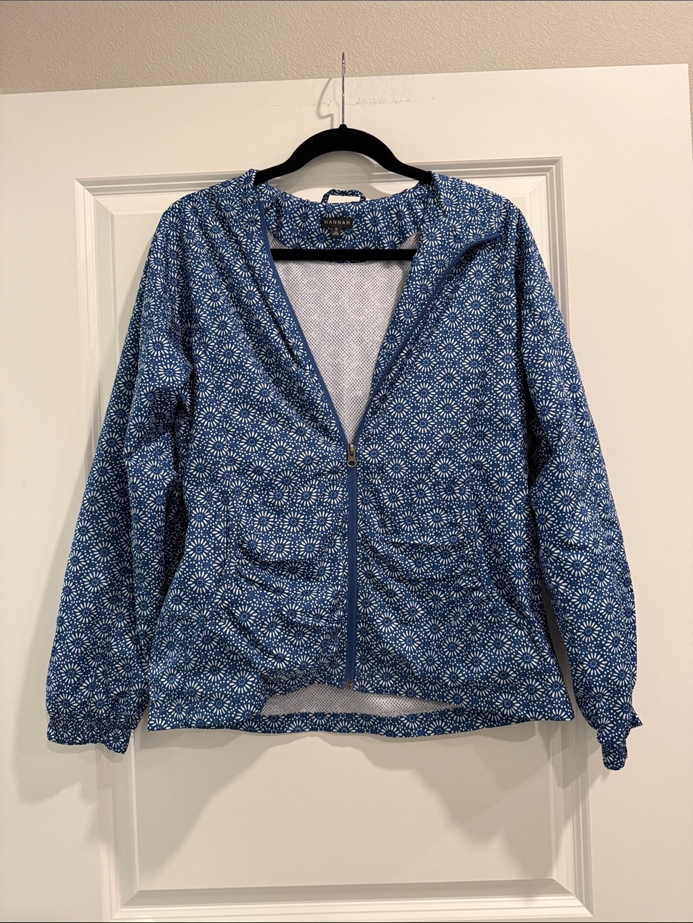 Hannah Women’s Blue Patterned Zip-Front Lightweight Jacket sz s